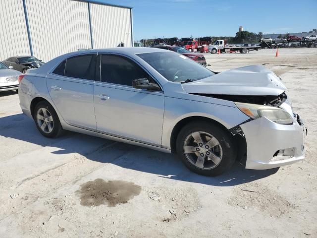 1G11A5SAXDF224425 - 2013 CHEVROLET MALIBU LS SILVER photo 4