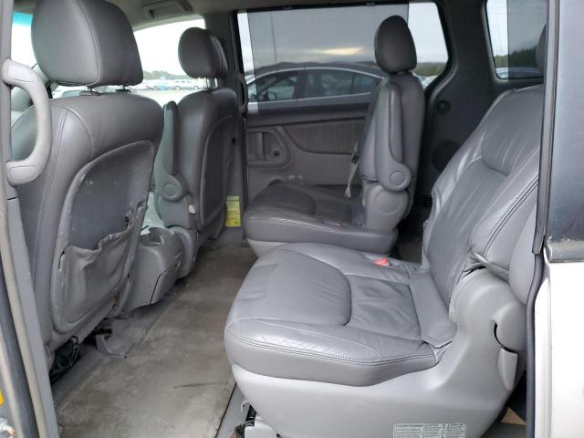 5TDZA22C54S003163 - 2004 TOYOTA SIENNA XLE BEIGE photo 11