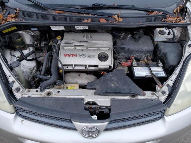 5TDZA22C54S003163 - 2004 TOYOTA SIENNA XLE BEIGE photo 12