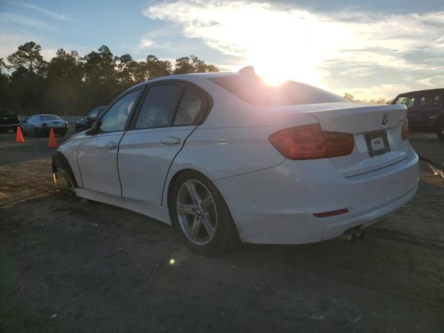 WBA3A5C58DF356856 - 2013 BMW 328 I WHITE photo 2