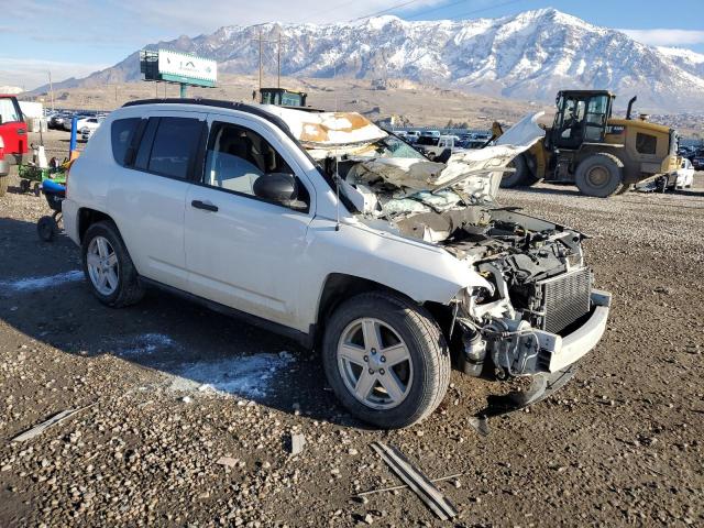 1J8FT47WX7D132276 - 2007 JEEP COMPASS WHITE photo 4