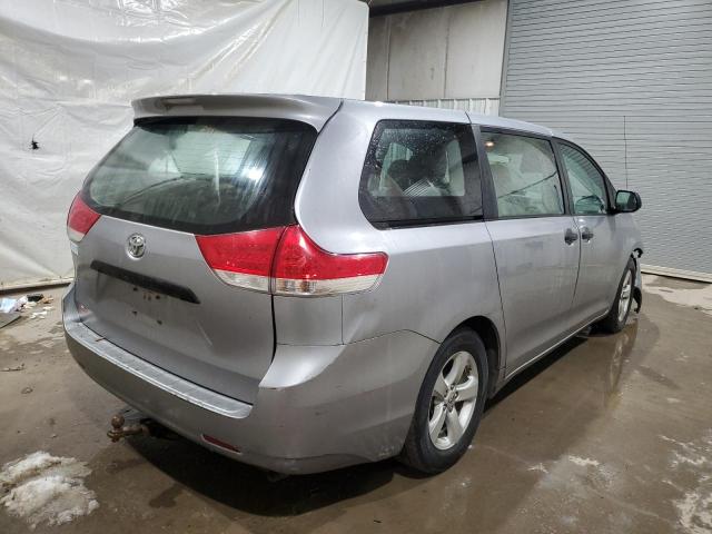 5TDZK3DC0CS211496 - 2012 TOYOTA SIENNA GRAY photo 3