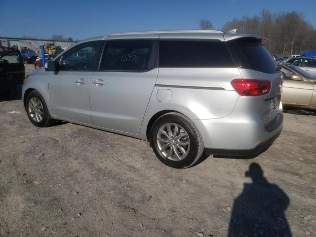 KNDMB5C19M6662188 - 2021 KIA SEDONA LX SILVER photo 2