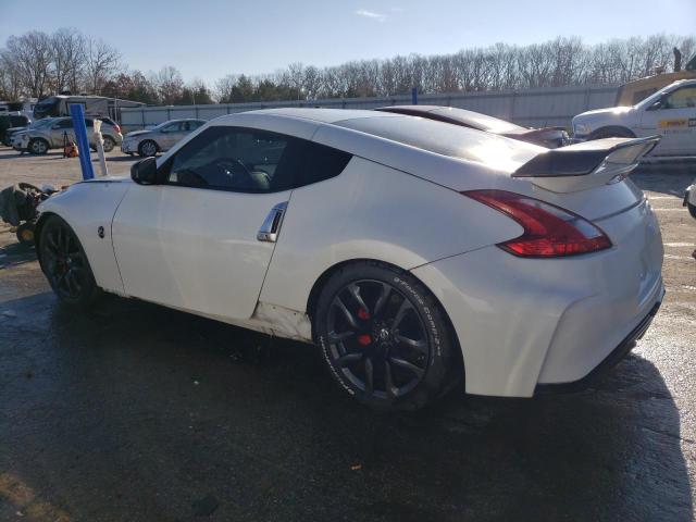 JN1AZ4EH6AM503903 - 2010 NISSAN 370Z WHITE photo 2