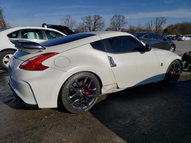 JN1AZ4EH6AM503903 - 2010 NISSAN 370Z WHITE photo 3