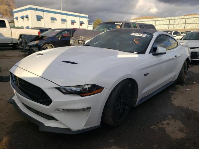 1FA6P8CF9J5105084 - 2018 FORD MUSTANG GT WHITE photo 1
