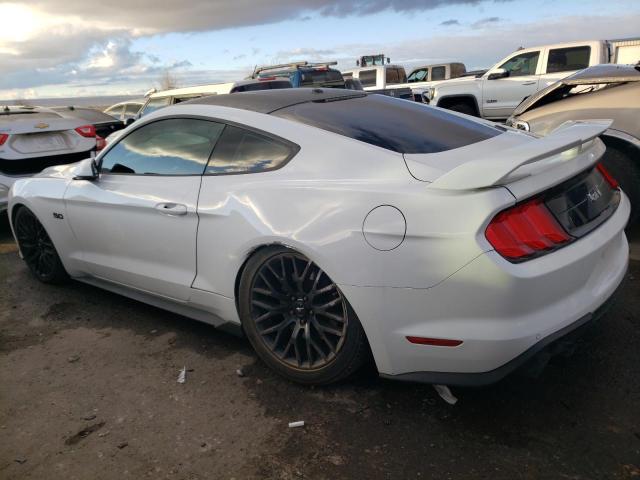 1FA6P8CF9J5105084 - 2018 FORD MUSTANG GT WHITE photo 2