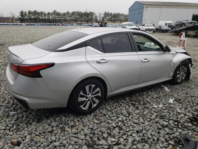 1N4BL4BV4LC148208 - 2020 NISSAN ALTIMA S SILVER photo 3