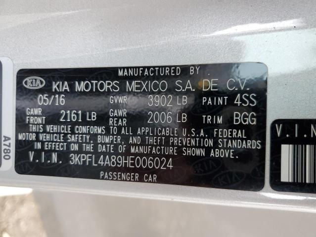 3KPFL4A89HE006024 - 2017 KIA FORTE EX SILVER photo 12