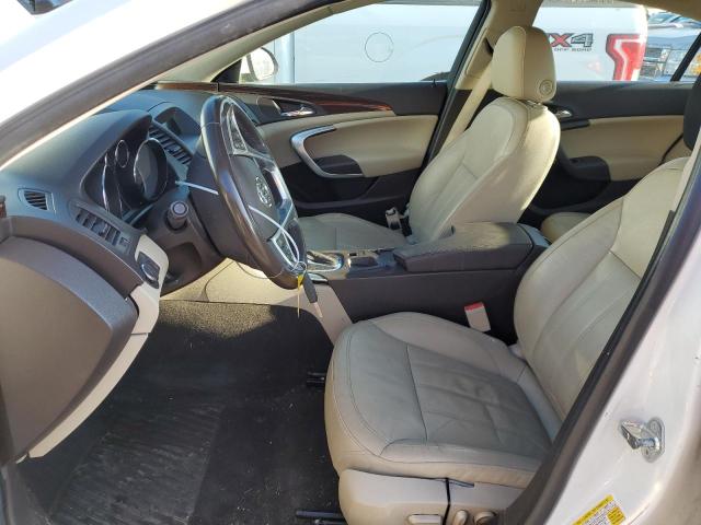 W04GP5ECXB1137836 - 2011 BUICK REGAL CXL WHITE photo 7