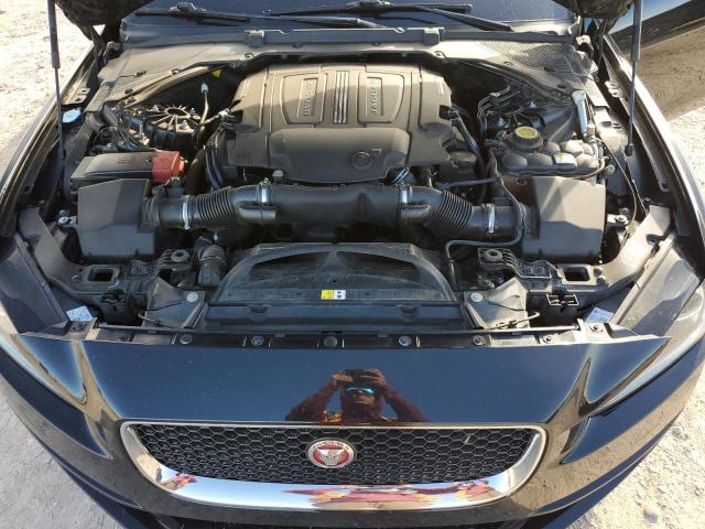 SAJAE4BV5HA973064 - 2017 JAGUAR XE PRESTIGE BLACK photo 11