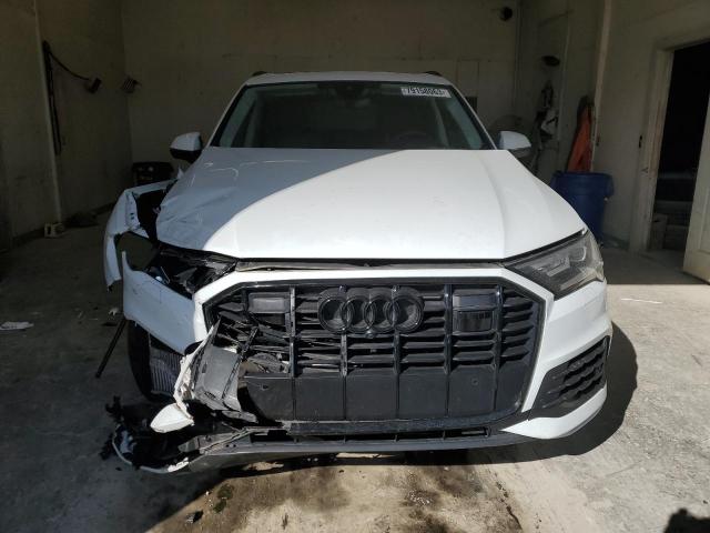 WA1VXBF7XND013947 - 2022 AUDI Q7 PRESTIGE WHITE photo 5