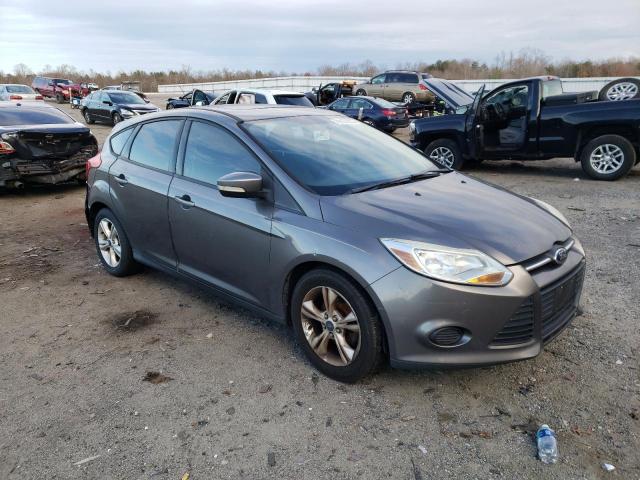 1FADP3K2XDL121660 - 2013 FORD FOCUS SE GRAY photo 4