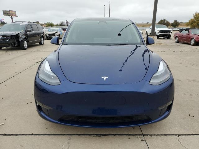 7SAYGDEF4NF509913 - 2022 TESLA MODEL Y ლურჯი ფოტო 5