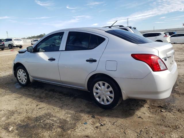 3N1CN7AP7HL832438 - 2017 NISSAN VERSA S SILVER photo 2