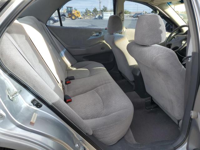 JHMCF86491C000677 - 2001 HONDA ACCORD DX SILVER photo 10