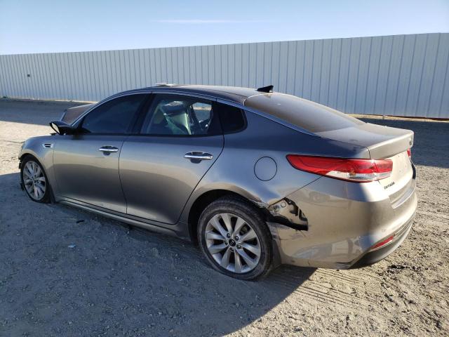 5XXGU4L31JG222661 - 2018 KIA OPTIMA EX SILVER photo 2