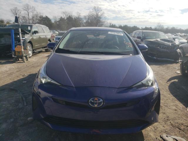 JTDKARFU1J3554846 - 2018 TOYOTA PRIUS BLUE photo 5