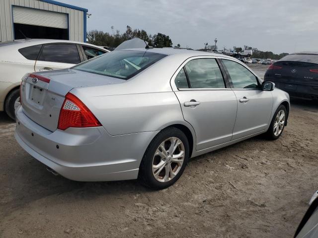 3FAHP0HA3CR113561 - 2012 FORD FUSION SE SILVER photo 3