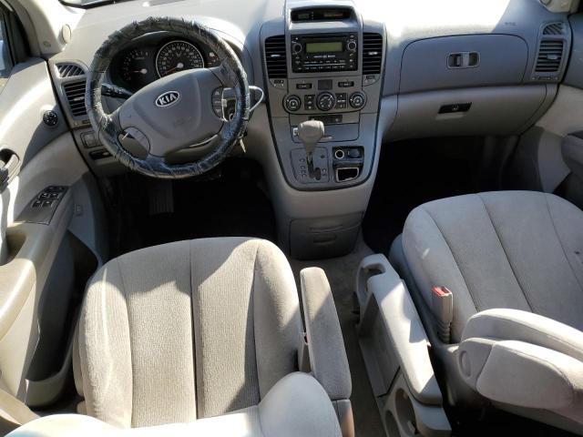 KNDMB233566048838 - 2006 KIA SEDONA EX WHITE photo 8