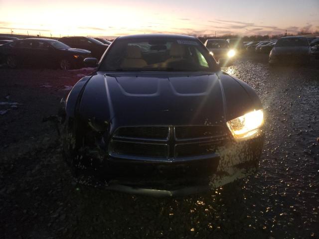 2C3CDXBG4EH268951 - 2014 DODGE CHARGER SE GRAY photo 5