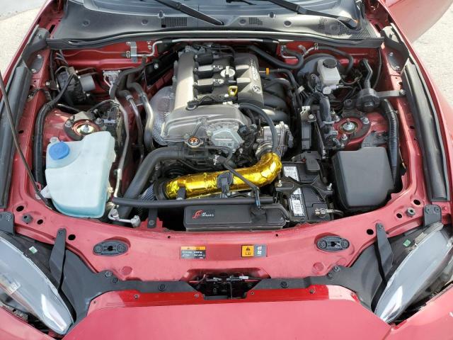 JM1NDAM76H0104043 - 2017 MAZDA MX-5 MIATA GRAND TOURING RED photo 11