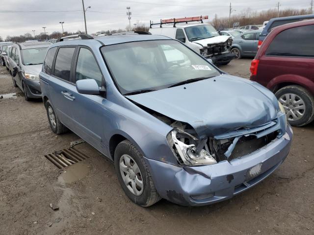 KNDMB133096321957 - 2009 KIA SEDONA BLUE photo 4