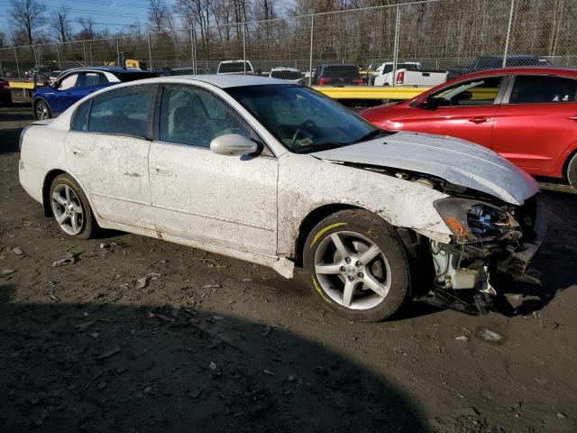 1N4BL11D56C137830 - 2006 NISSAN ALTIMA SE WHITE photo 4