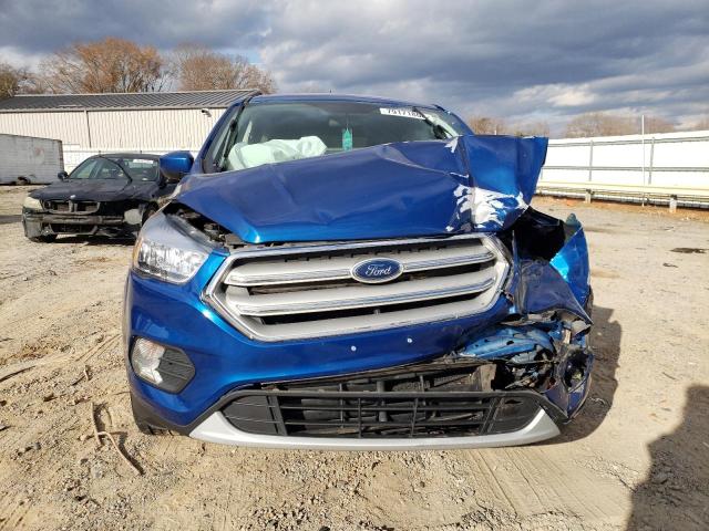 1FMCU0GD8KUB15589 - 2019 FORD ESCAPE SE BLUE photo 5