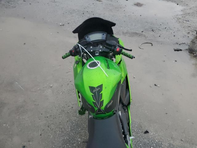 JKAEXEC19ADA49238 - 2010 KAWASAKI EX650 C 绿色 照片 6