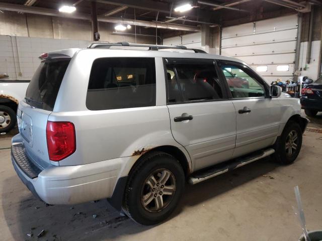 5FNYF18405B047231 - 2005 HONDA PILOT EX SILVER photo 3