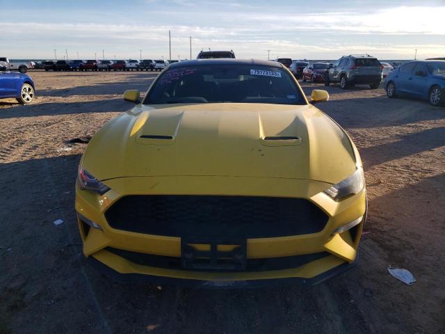 1FA6P8TH9J5117172 - 2018 FORD MUSTANG YELLOW photo 5