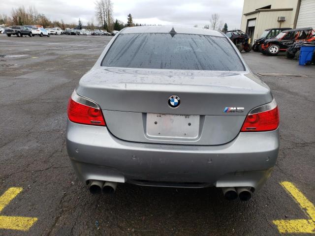 WBSNB93596B581760 - 2006 BMW M5 SILVER photo 6