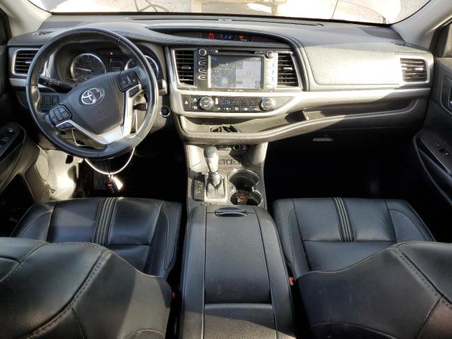 5TDJZRFHXJS551093 - 2018 TOYOTA HIGHLANDER SE GRAY photo 8