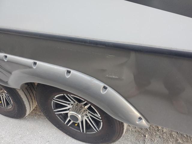 4YDFM0U20R4700629 - 2024 KEYSTONE MONTANA TWO TONE photo 9