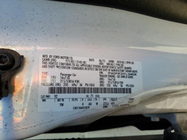 1FADP3F2XFL324528 - 2015 FORD FOCUS SE WHITE photo 12