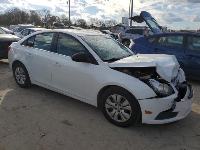 1G1PD5SH9C7389812 - 2012 CHEVROLET CRUZE LS WHITE photo 4