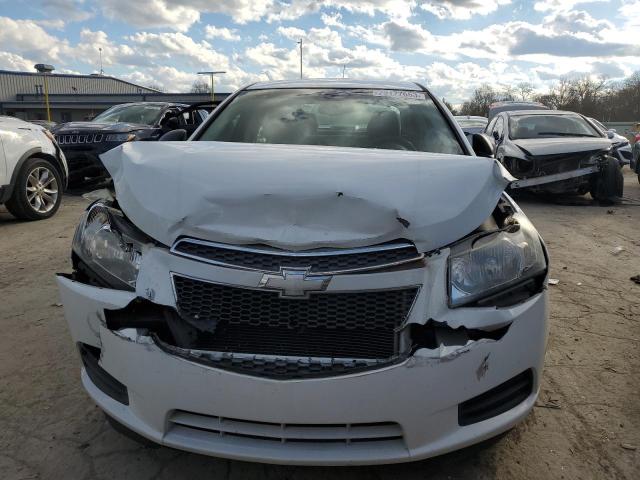 1G1PD5SH9C7389812 - 2012 CHEVROLET CRUZE LS WHITE photo 5