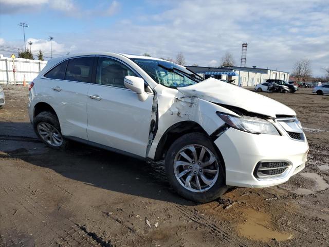 5J8TB4H30JL028668 - 2018 ACURA RDX WHITE photo 4