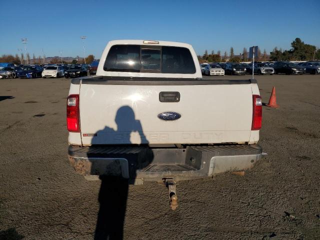 1FTSX21R68EA82330 - 2008 FORD F250 SUPER DUTY WHITE photo 6