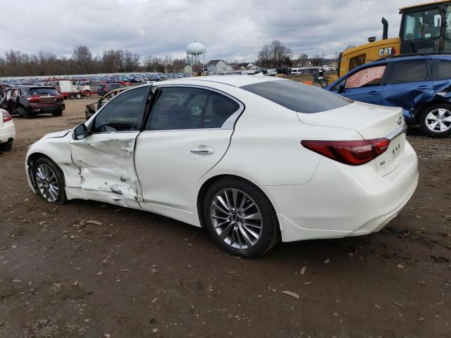 JN1EV7AR6JM430836 - 2018 INFINITI Q50 LUXE WHITE photo 2