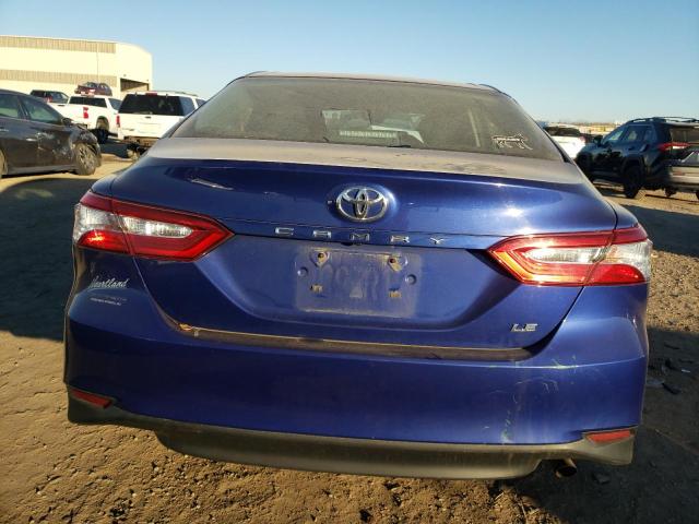 4T1B11HKXJU573091 - 2018 TOYOTA CAMRY L BLUE photo 6