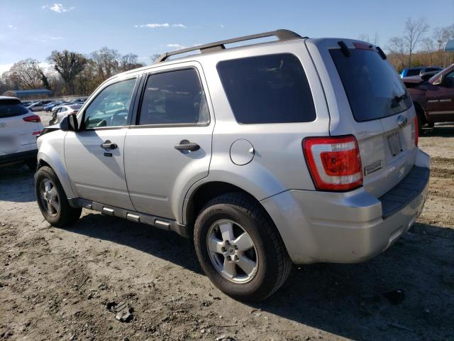 1FMCU9D70BKB09249 - 2011 FORD ESCAPE XLT GRAY photo 2