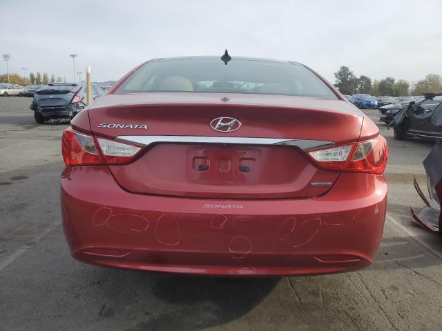 5NPEC4AC6CH364718 - 2012 HYUNDAI SONATA SE RED photo 6