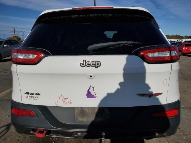 1C4PJMBS3HW567992 - 2017 JEEP CHEROKEE TRAILHAWK WHITE photo 6