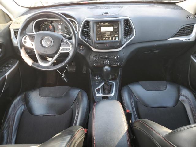 1C4PJMBS3HW567992 - 2017 JEEP CHEROKEE TRAILHAWK WHITE photo 8