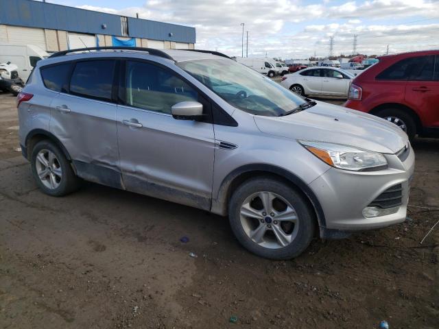 1FMCU0GX0FUB03372 - 2015 FORD ESCAPE SE SILVER photo 4