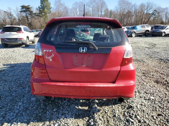 JHMGE8G54BS000122 - 2011 HONDA FIT SPORT RED photo 6