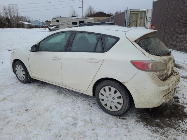 JM1BL1KF6B1419913 - 2011 MAZDA 3 I WHITE photo 2