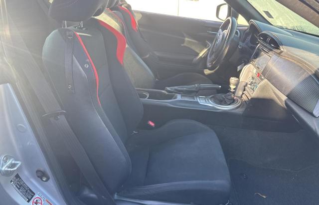 JF1ZNAA15D1705999 - 2013 TOYOTA SCION FR-S ვერცხლისფერი ფოტო 5